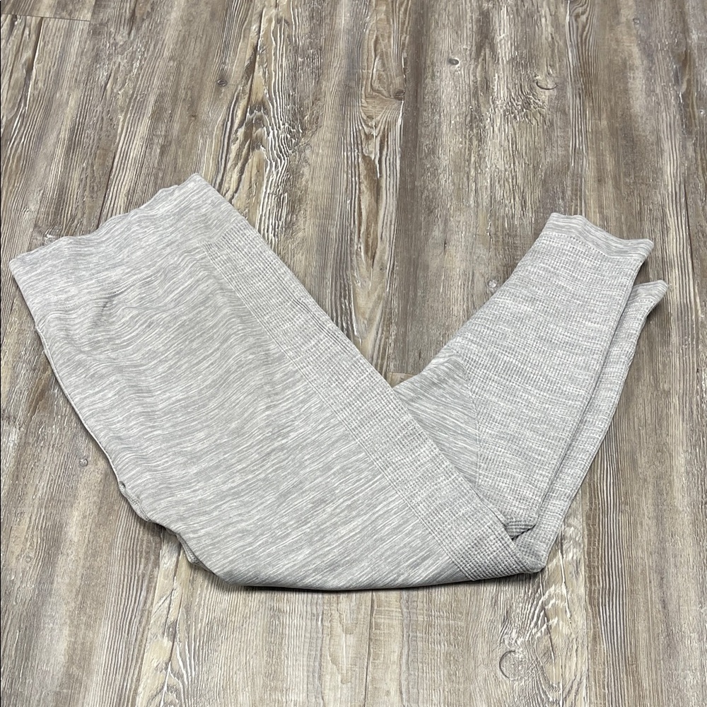 Forever 21 Gray Checkered Leggings